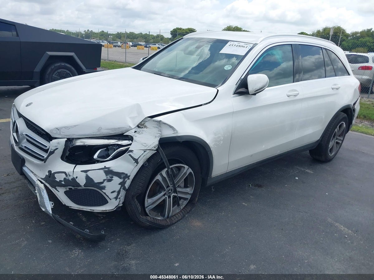 2018 MERCEDES-BENZ GLC 300 — снимка 2