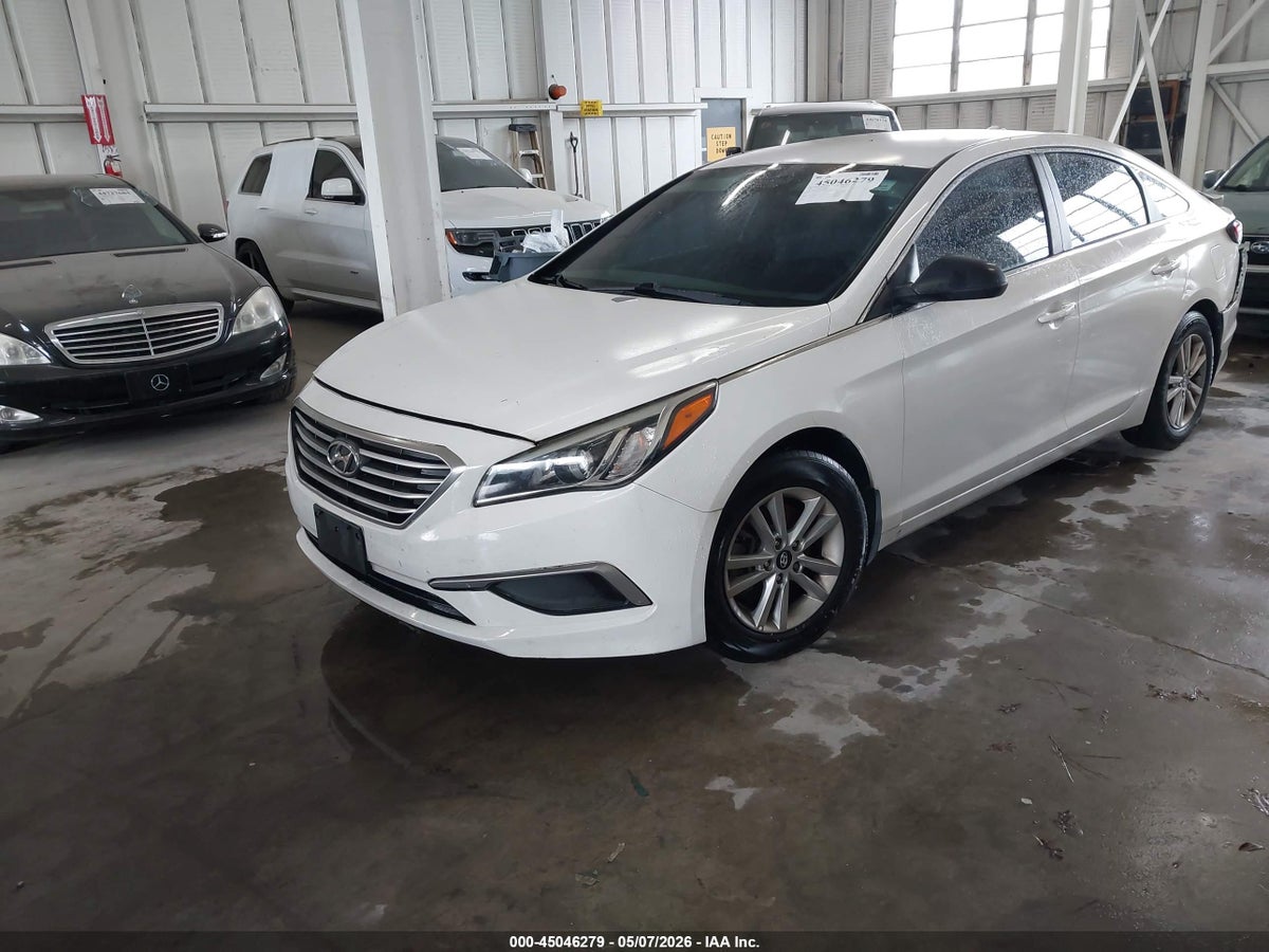 2017 HYUNDAI SONATA SE — снимка 2
