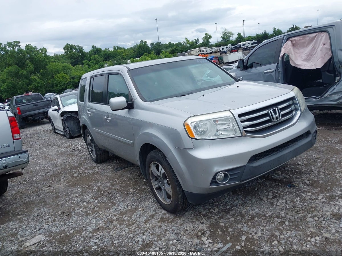 2015 HONDA PILOT SE