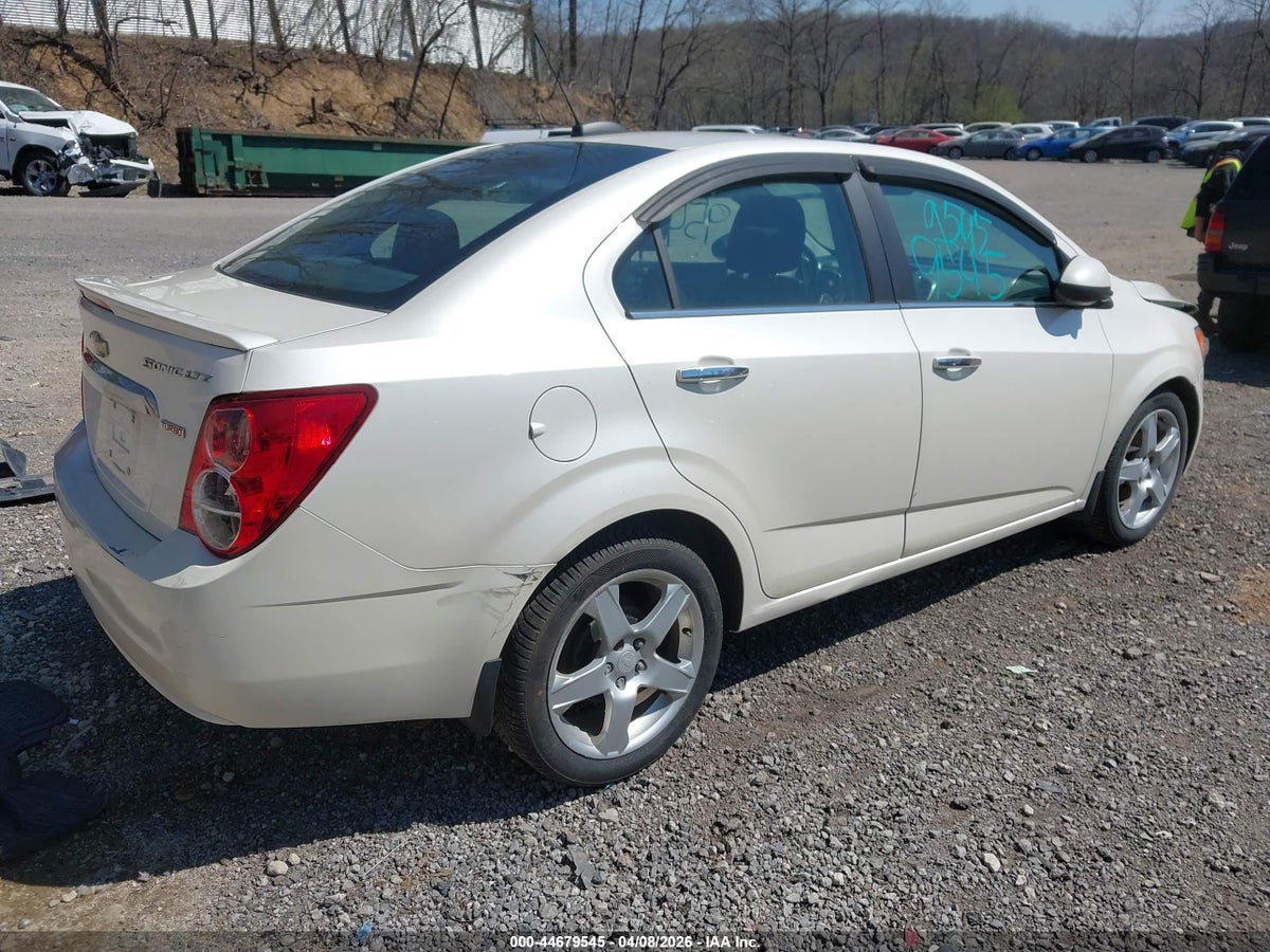 2015 CHEVROLET SONIC LTZ AUTO — снимка 4