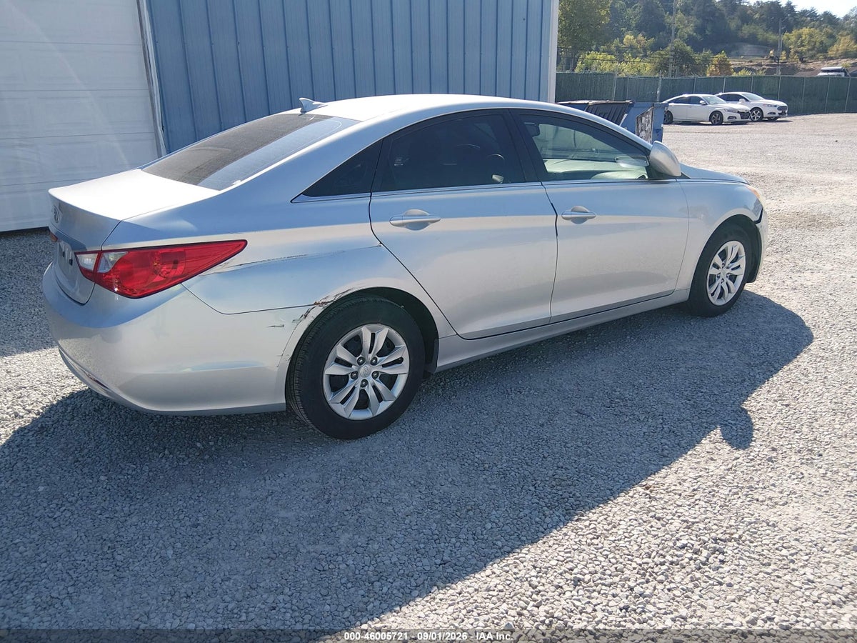 2013 HYUNDAI SONATA GLS — снимка 4