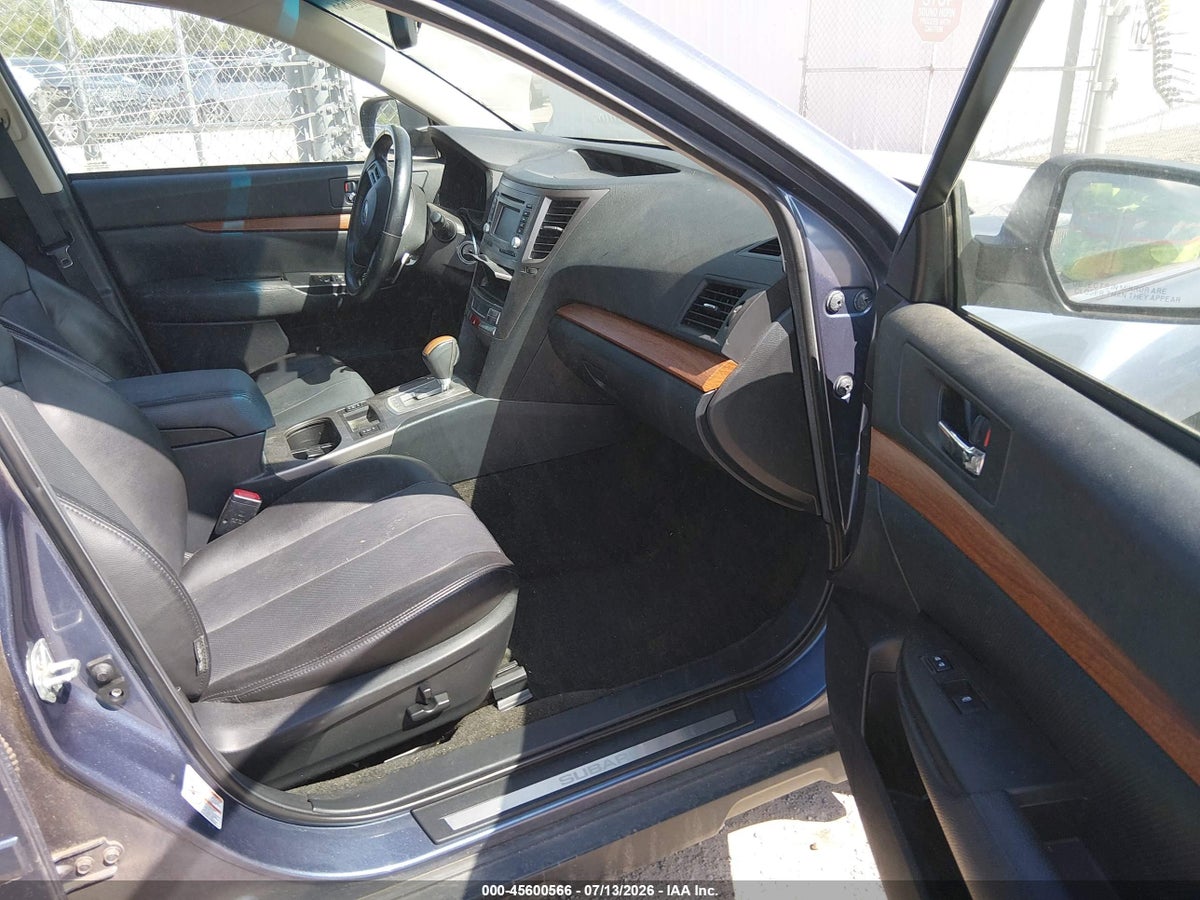 2013 SUBARU OUTBACK 2.5I LIMITED — снимка 5