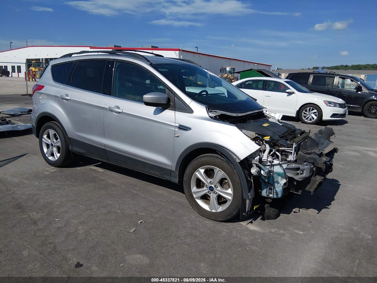 2016 FORD ESCAPE SE