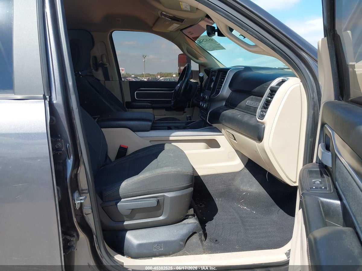 2019 RAM 3500 BIG HORN — снимка 5