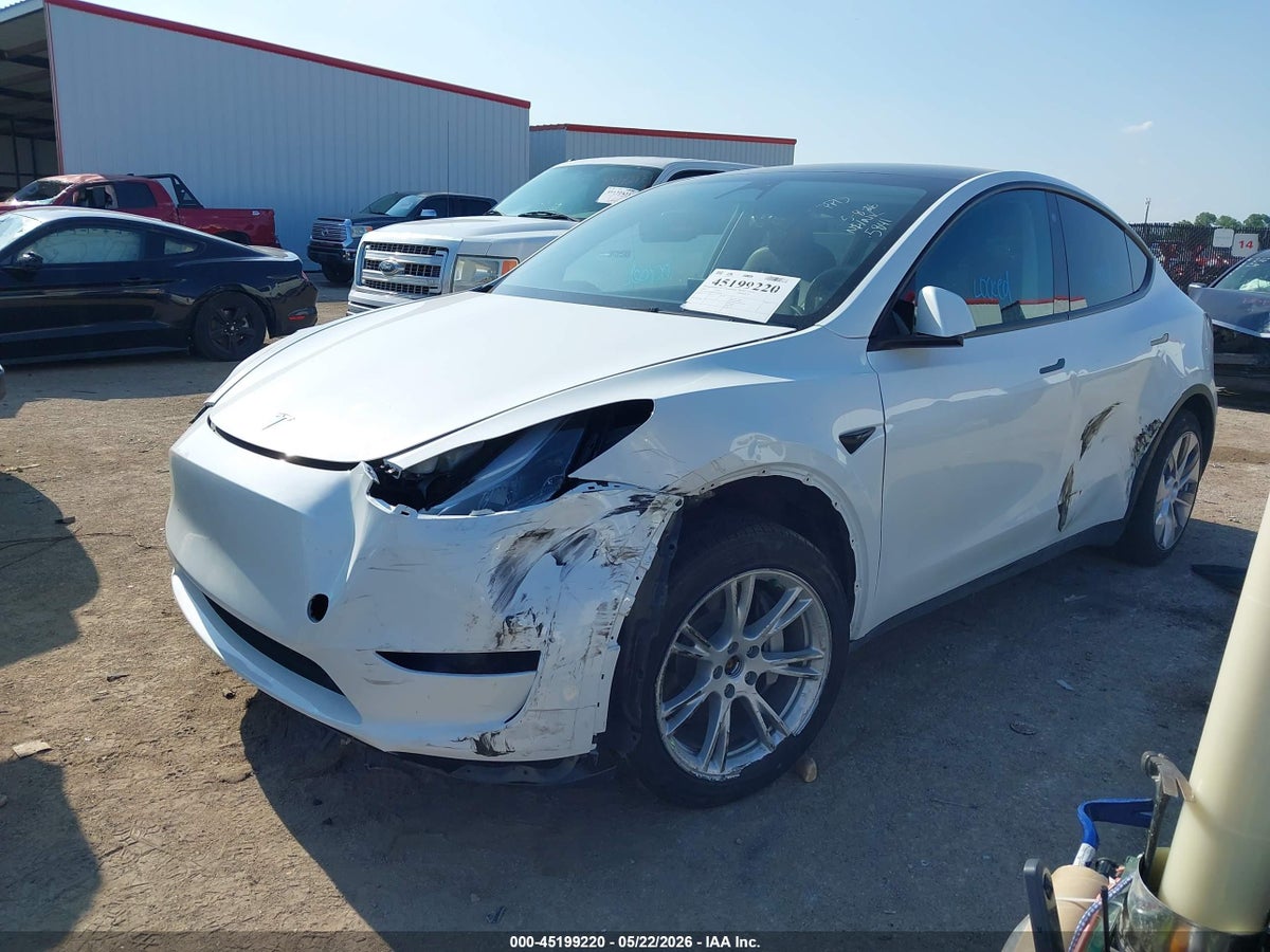 2023 TESLA MODEL Y AWD/LONG RANGE DUAL MOTOR ALL-WHEEL DRIVE — снимка 2