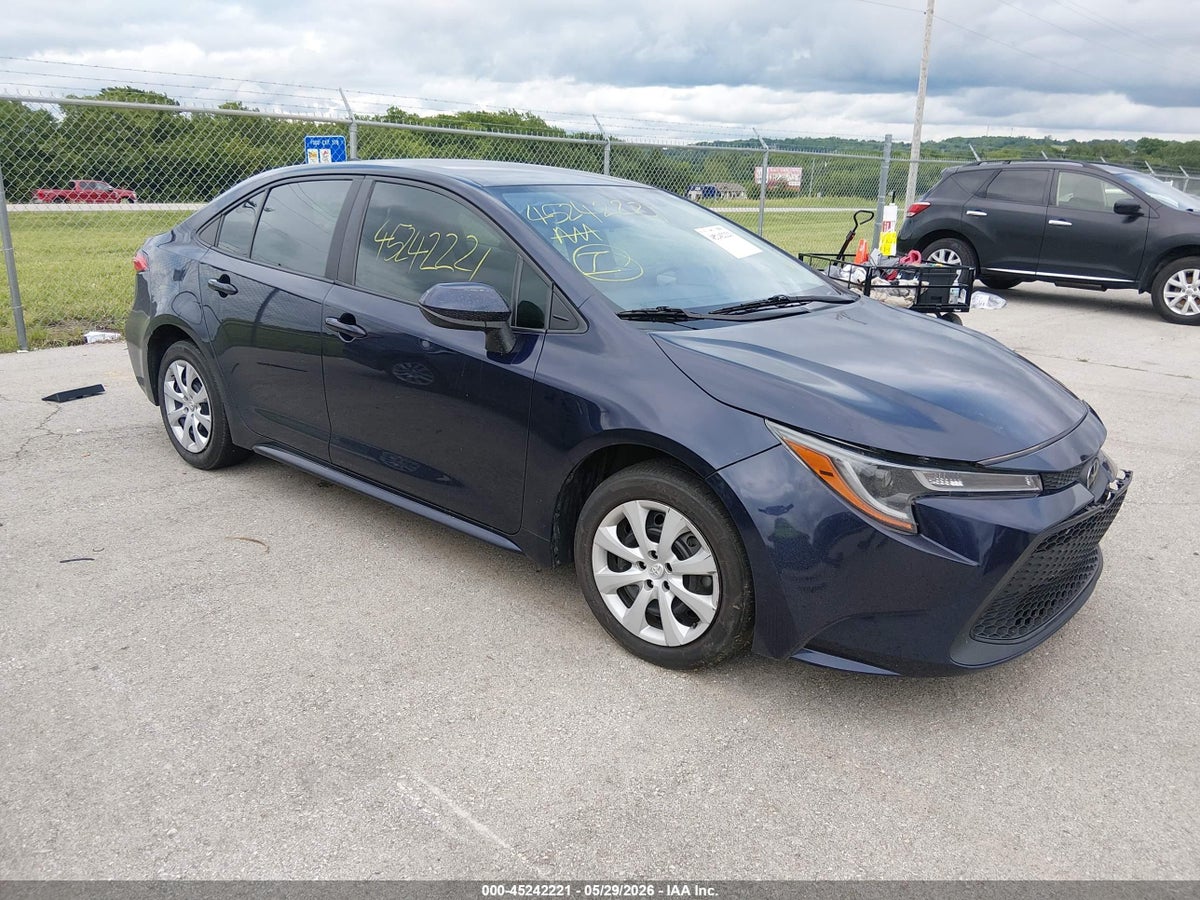2022 TOYOTA COROLLA LE