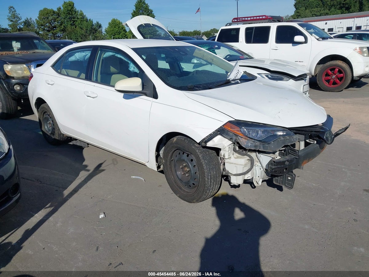 2017 TOYOTA COROLLA LE