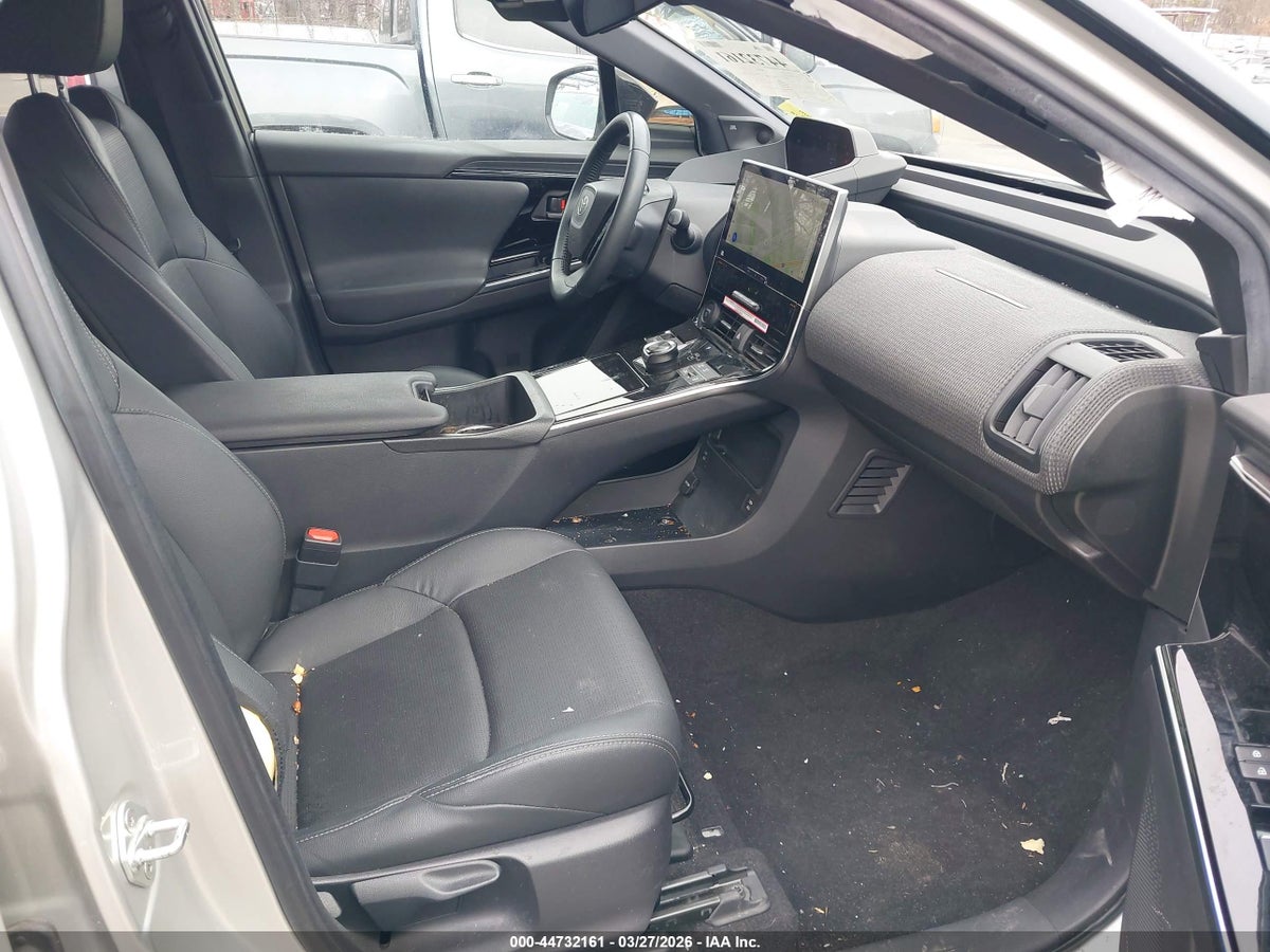 2023 TOYOTA BZ4X LIMITED — снимка 5