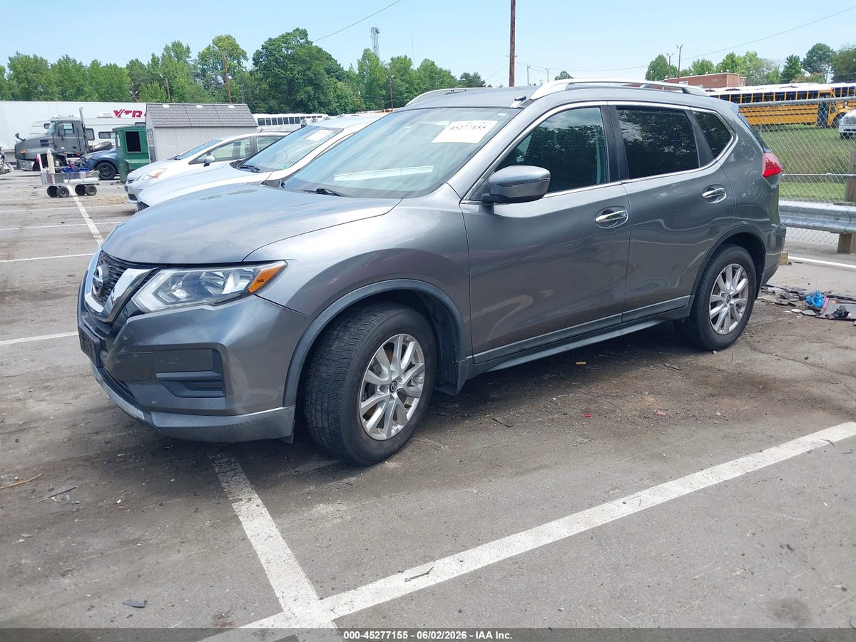 2017 NISSAN ROGUE SV — снимка 2