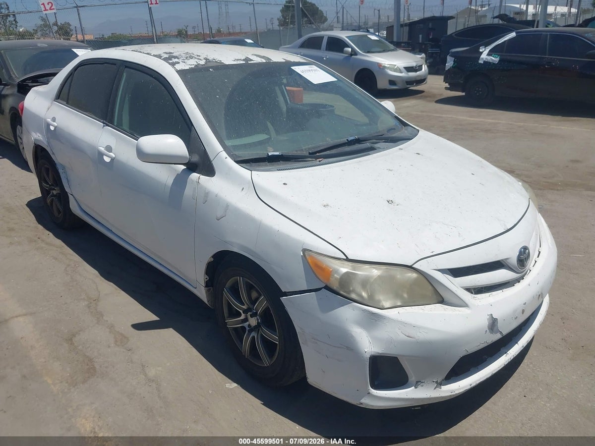 2011 TOYOTA COROLLA LE
