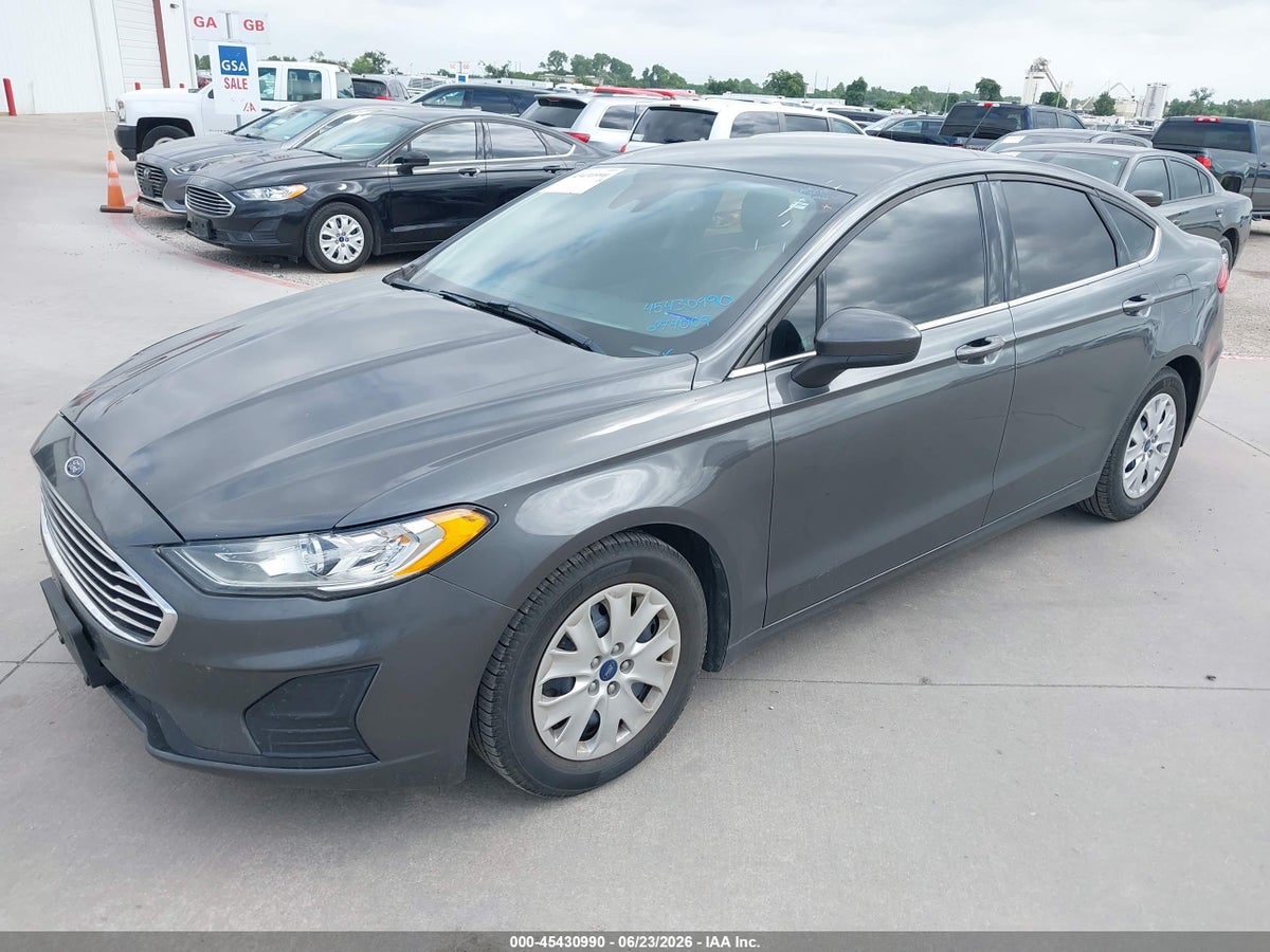 2019 FORD FUSION S — снимка 2