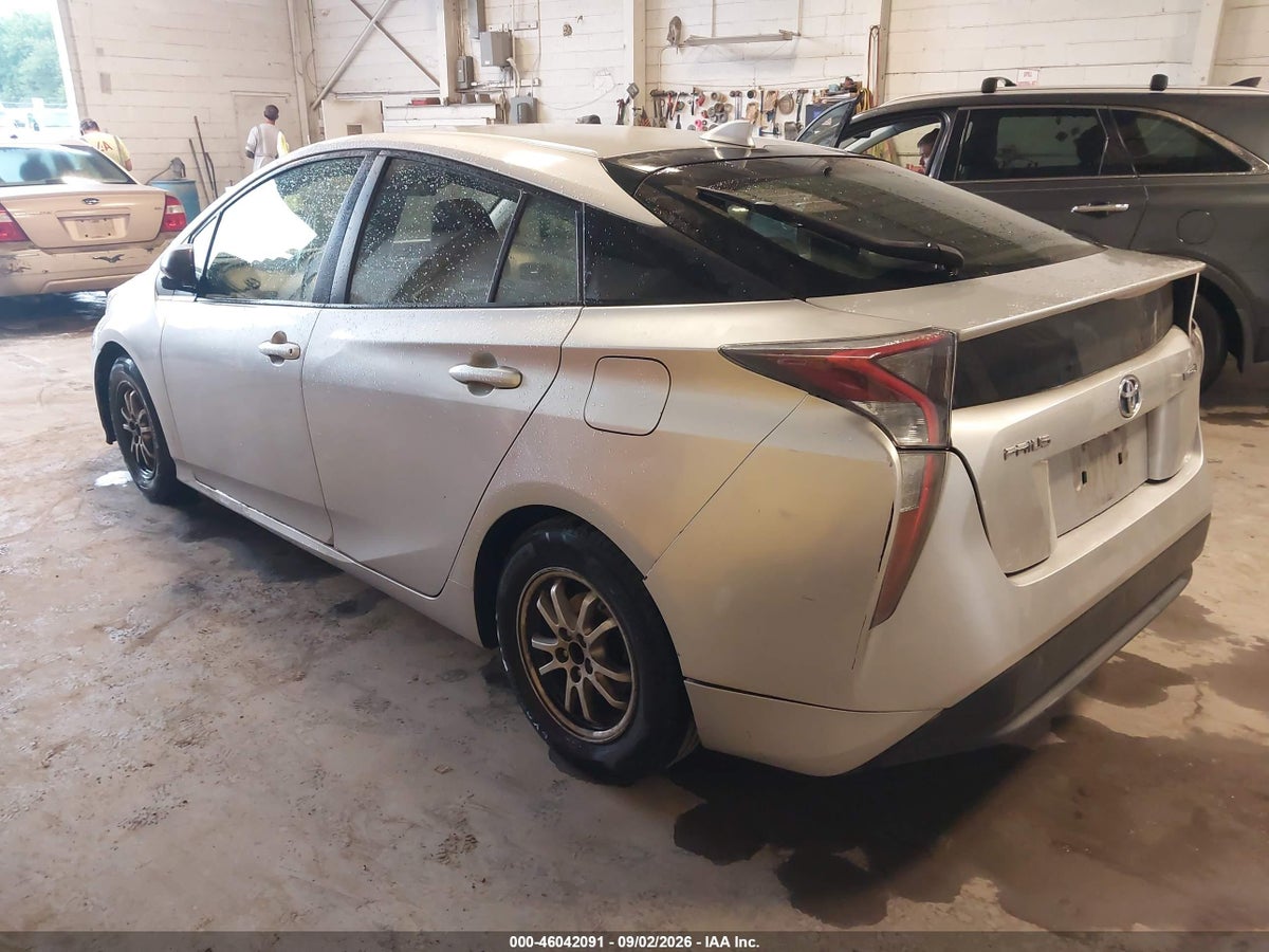 2016 TOYOTA PRIUS TWO — снимка 3