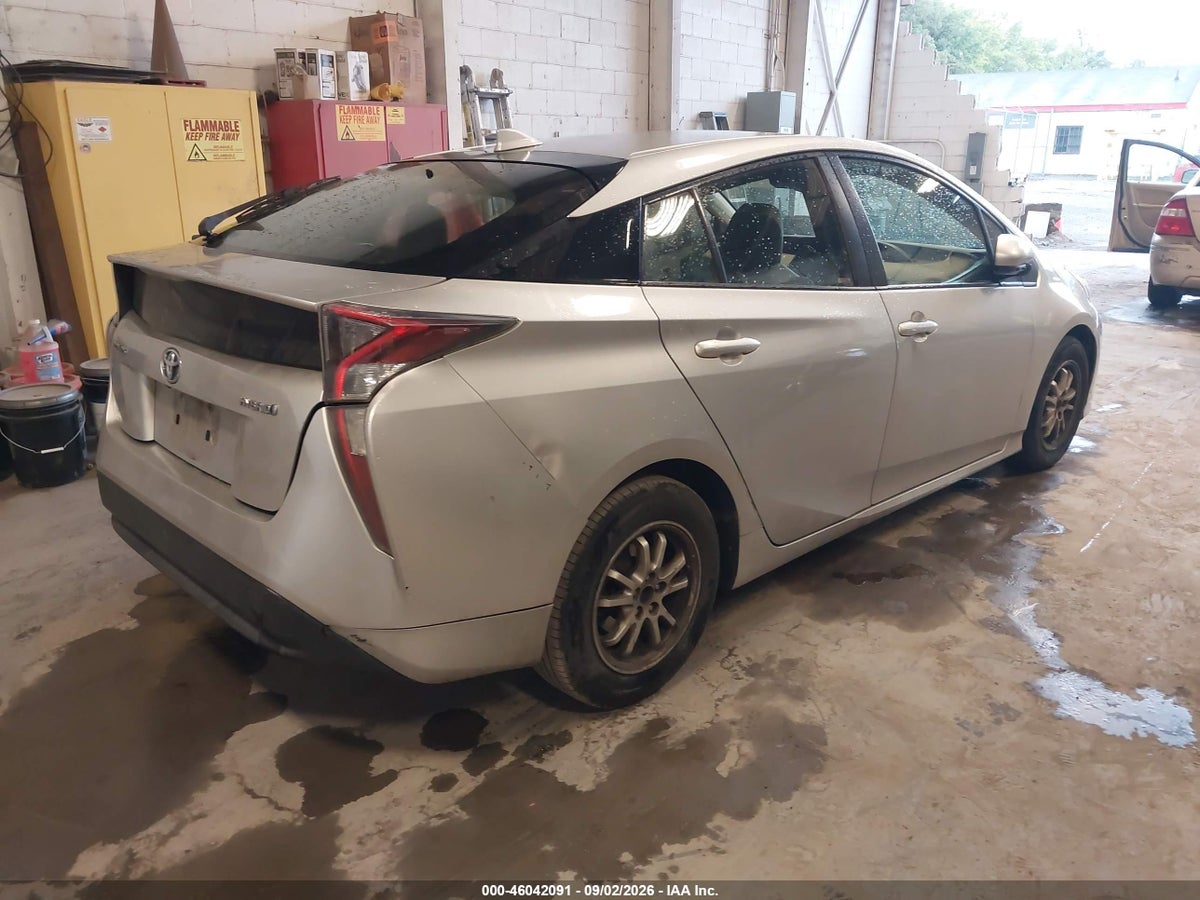 2016 TOYOTA PRIUS TWO — снимка 4