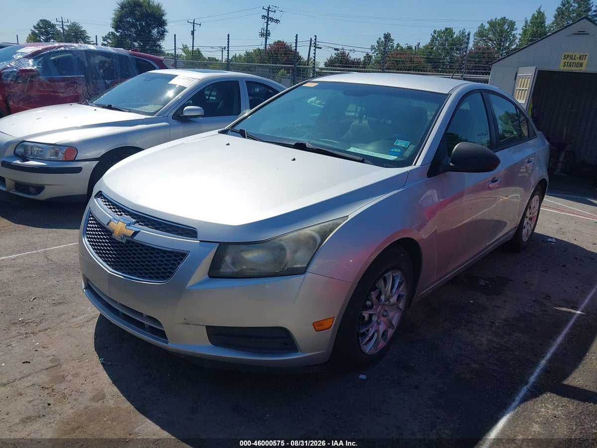 2013 CHEVROLET CRUZE LS AUTO — снимка 2