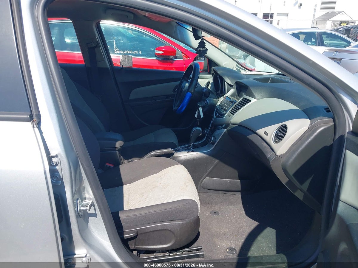 2013 CHEVROLET CRUZE LS AUTO — снимка 5