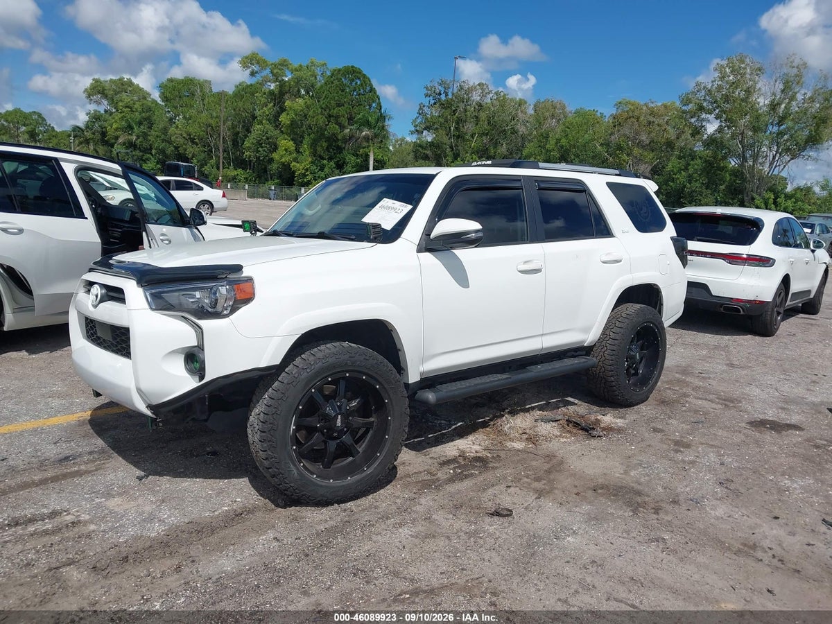 2024 TOYOTA 4RUNNER SR5 PREMIUM — снимка 2