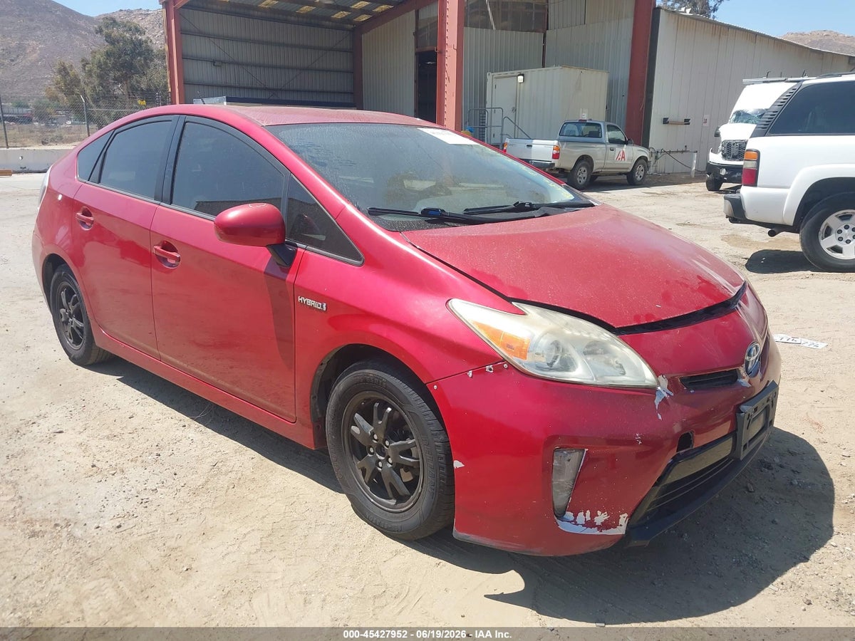 2014 TOYOTA PRIUS THREE