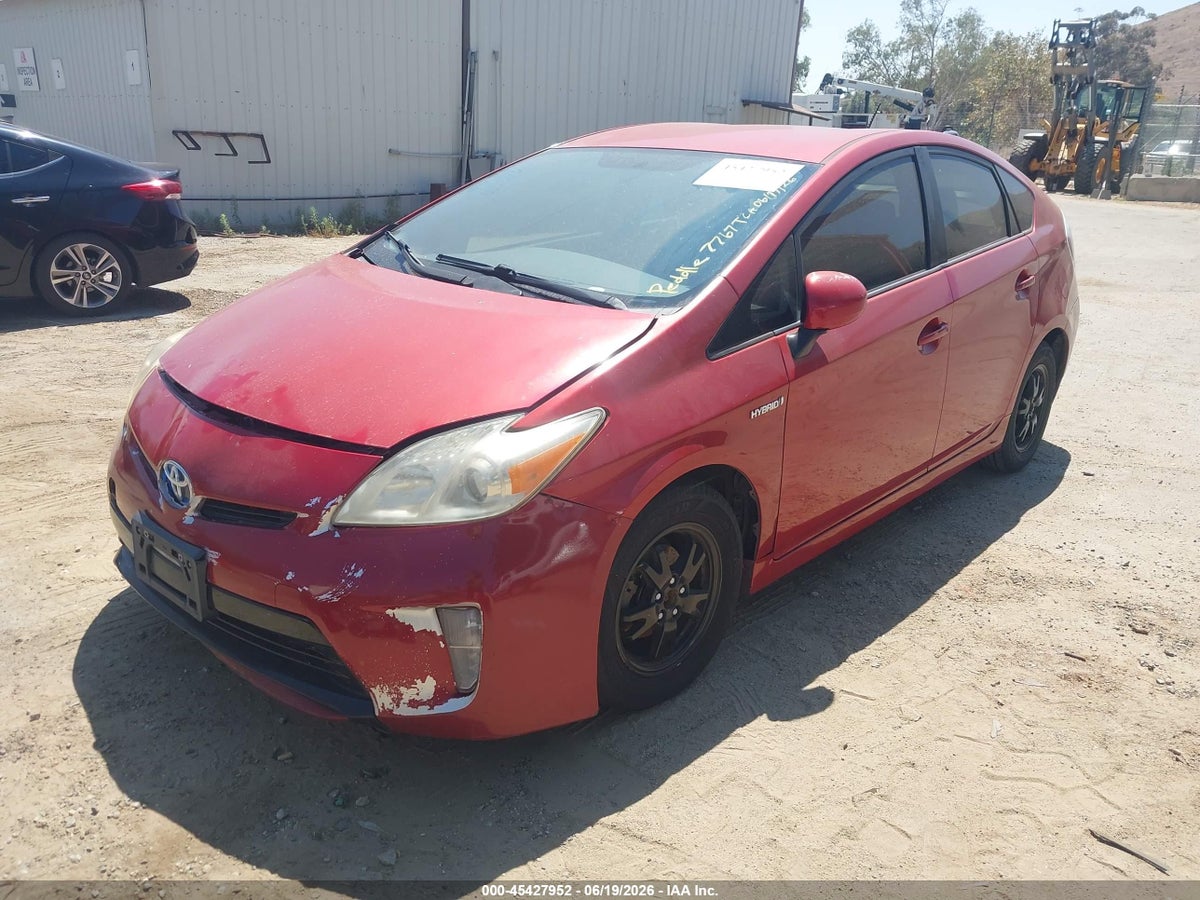 2014 TOYOTA PRIUS THREE — снимка 2
