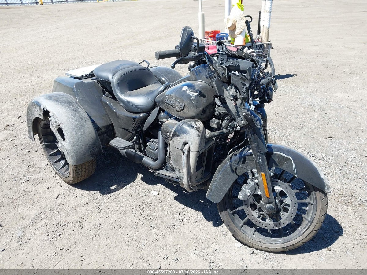 2025 HARLEY-DAVIDSON FLHTCUTG