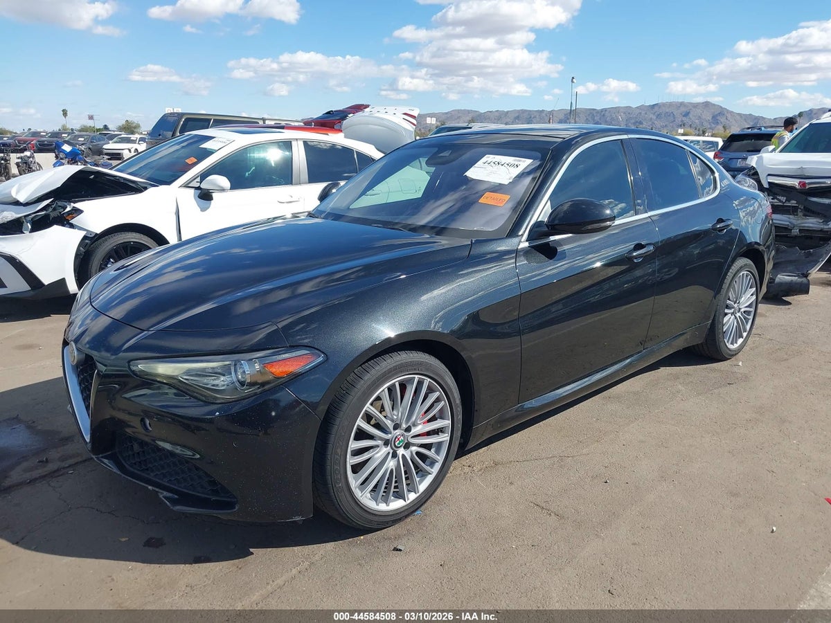 2018 ALFA ROMEO GIULIA TI LUSSO AWD — снимка 2