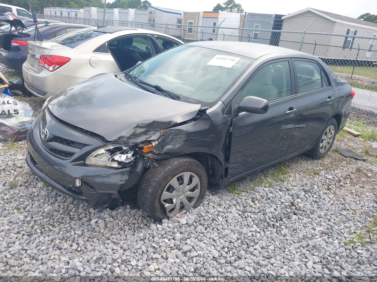 2011 TOYOTA COROLLA LE — снимка 2
