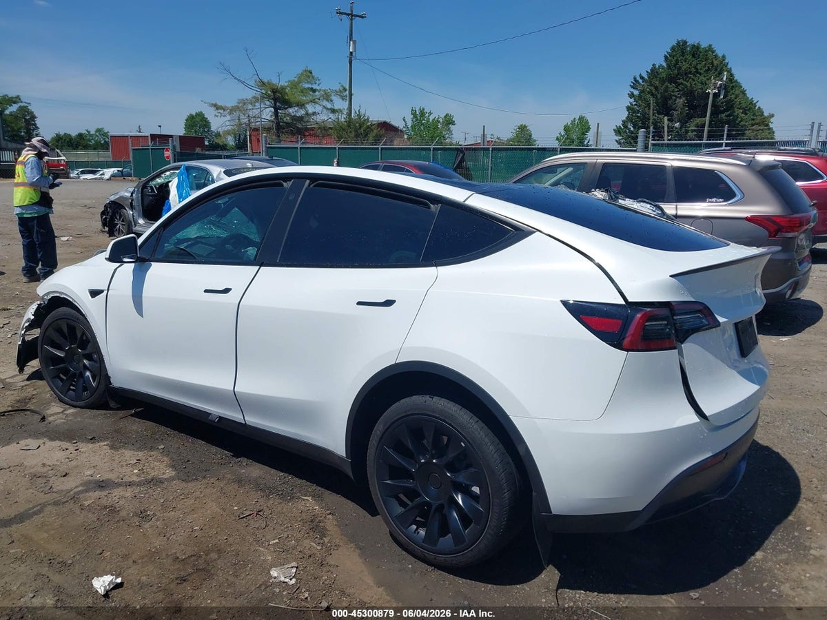 2023 TESLA MODEL Y AWD/LONG RANGE DUAL MOTOR ALL-WHEEL DRIVE — снимка 3