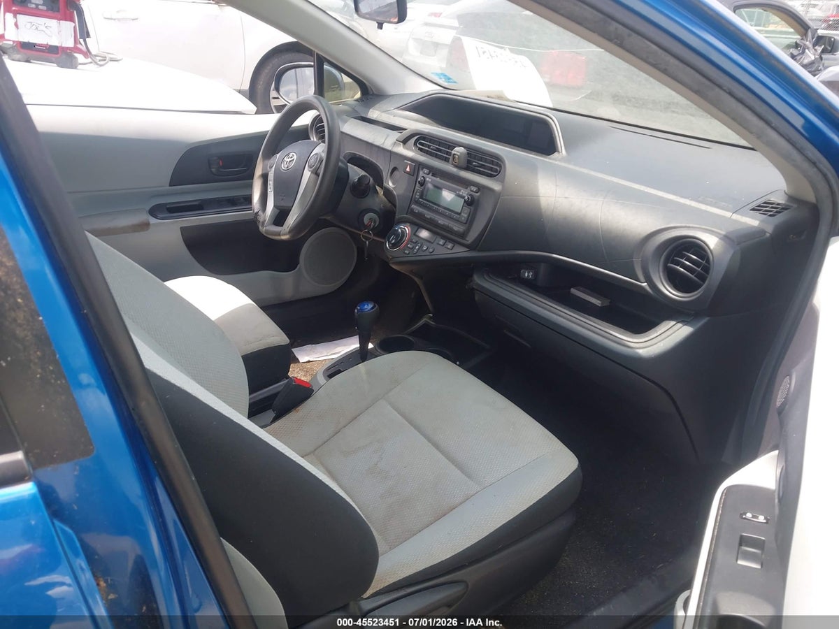 2012 TOYOTA PRIUS C ONE — снимка 5