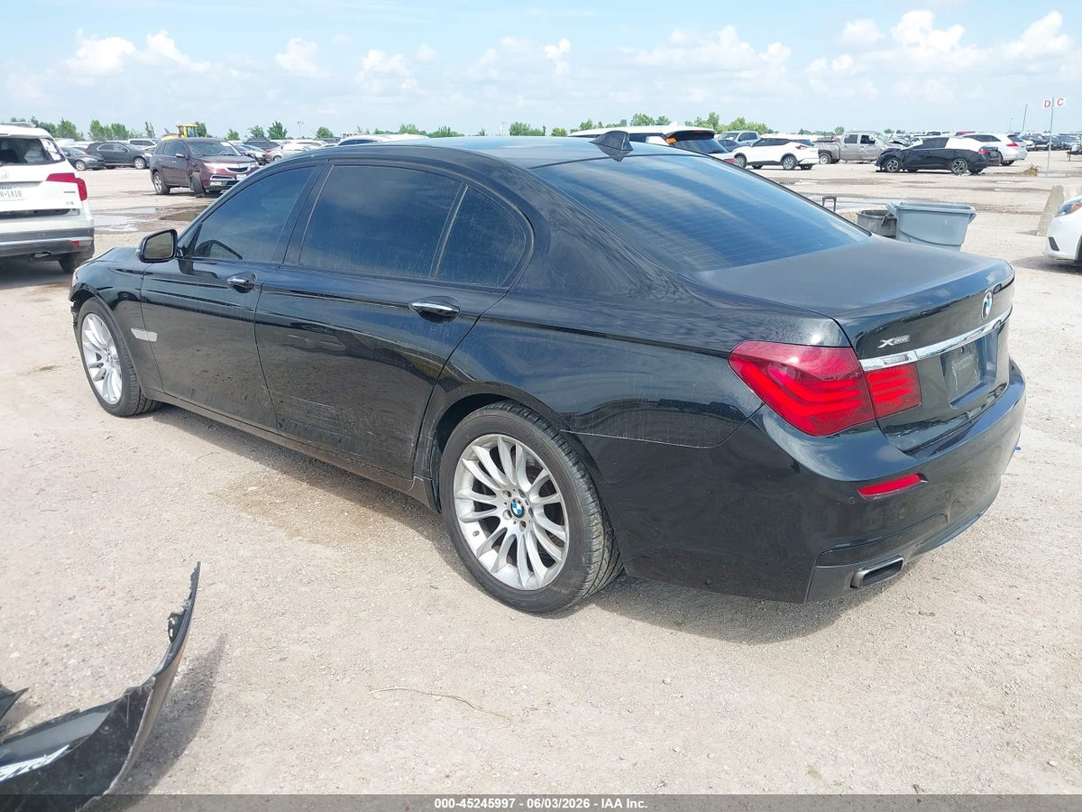 2013 BMW 750LI XDRIVE — снимка 3