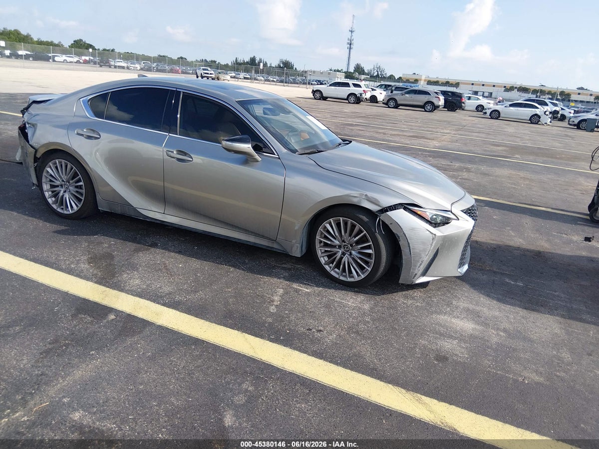2023 LEXUS IS 300