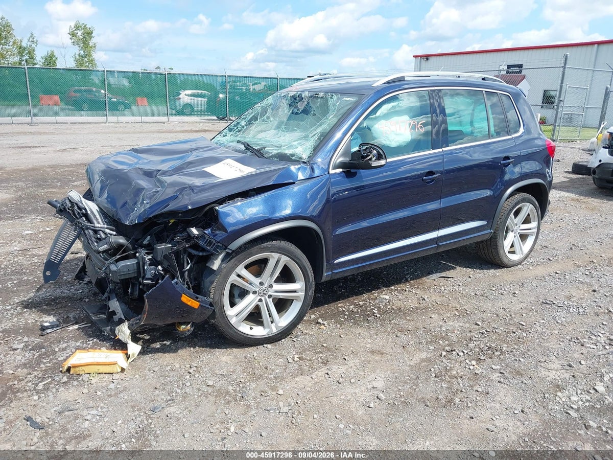 2015 VOLKSWAGEN TIGUAN R-LINE — снимка 2