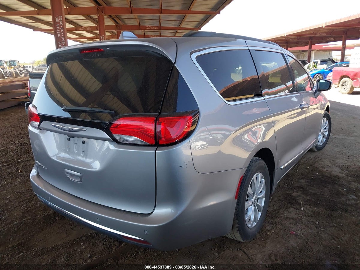 2017 CHRYSLER PACIFICA TOURING-L — снимка 4