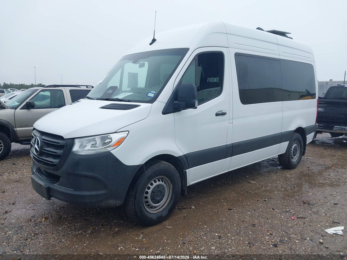 2025 MERCEDES-BENZ SPRINTER 2500 STANDARD ROOF 4-CYL DIESEL — снимка 2
