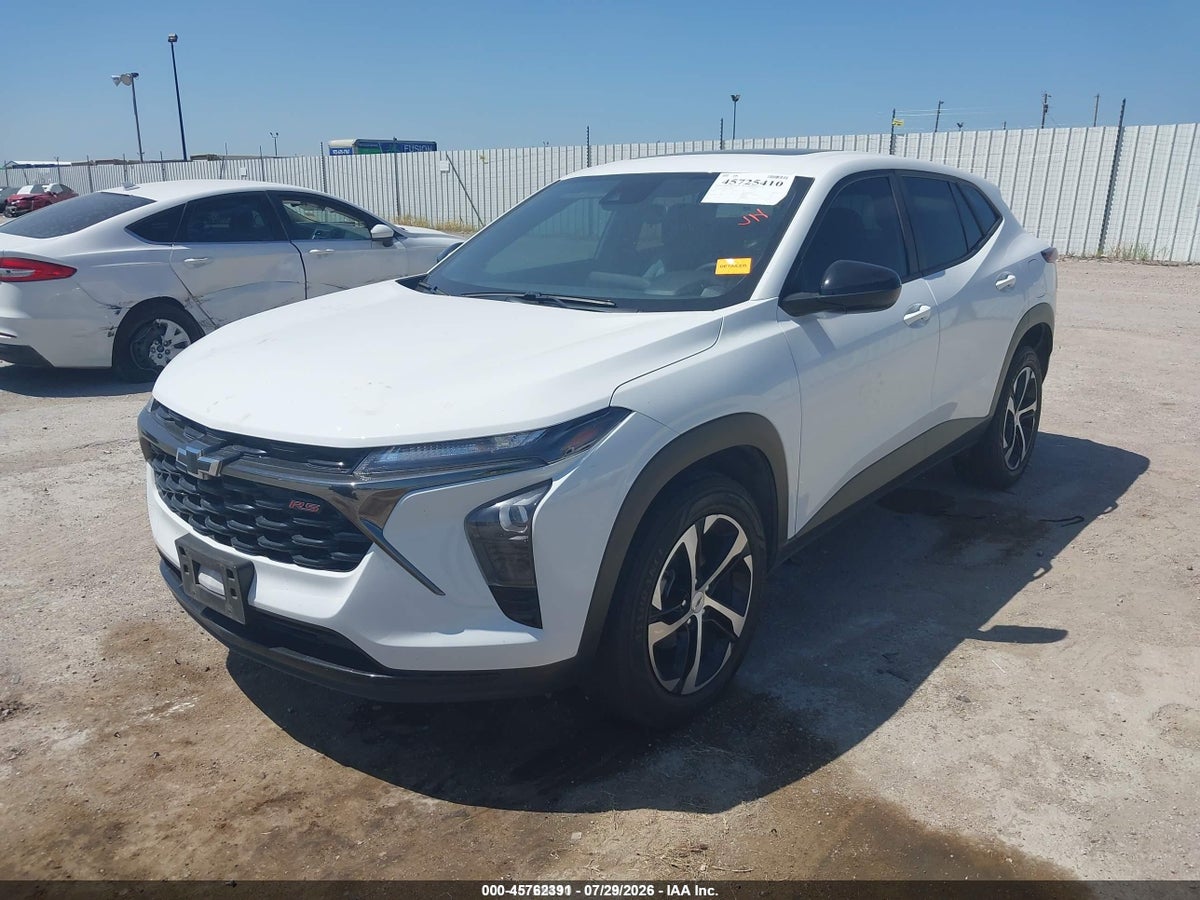 2025 CHEVROLET TRAX FWD 1RS — снимка 2