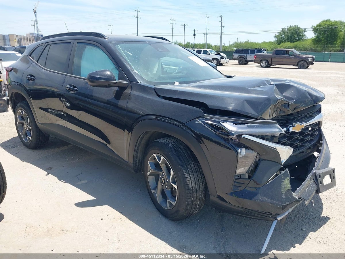 2025 CHEVROLET TRAX FWD LT