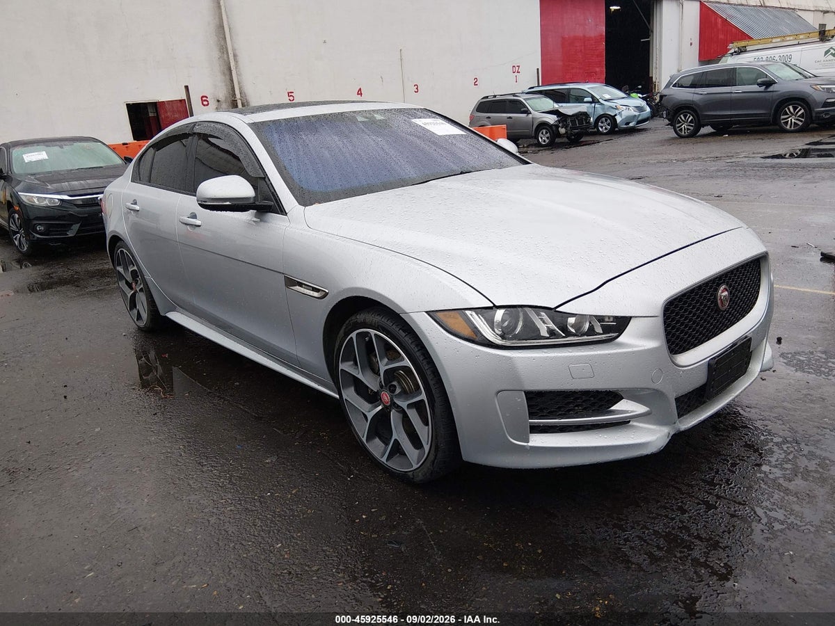 2017 JAGUAR XE 20D R-SPORT