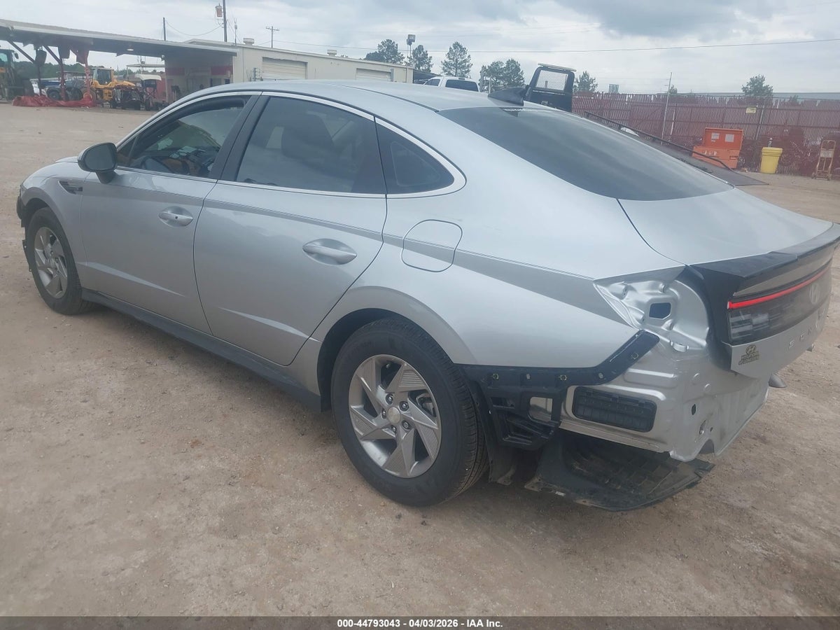 2025 HYUNDAI SONATA SE — снимка 3