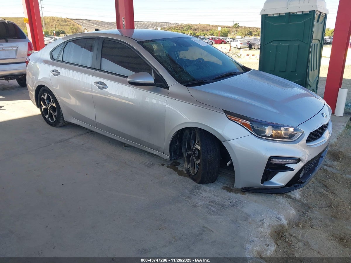 2019 KIA FORTE LXS