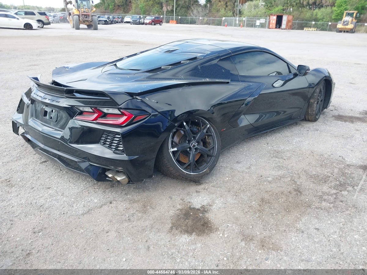 2022 CHEVROLET CORVETTE STINGRAY RWD 3LT — снимка 4
