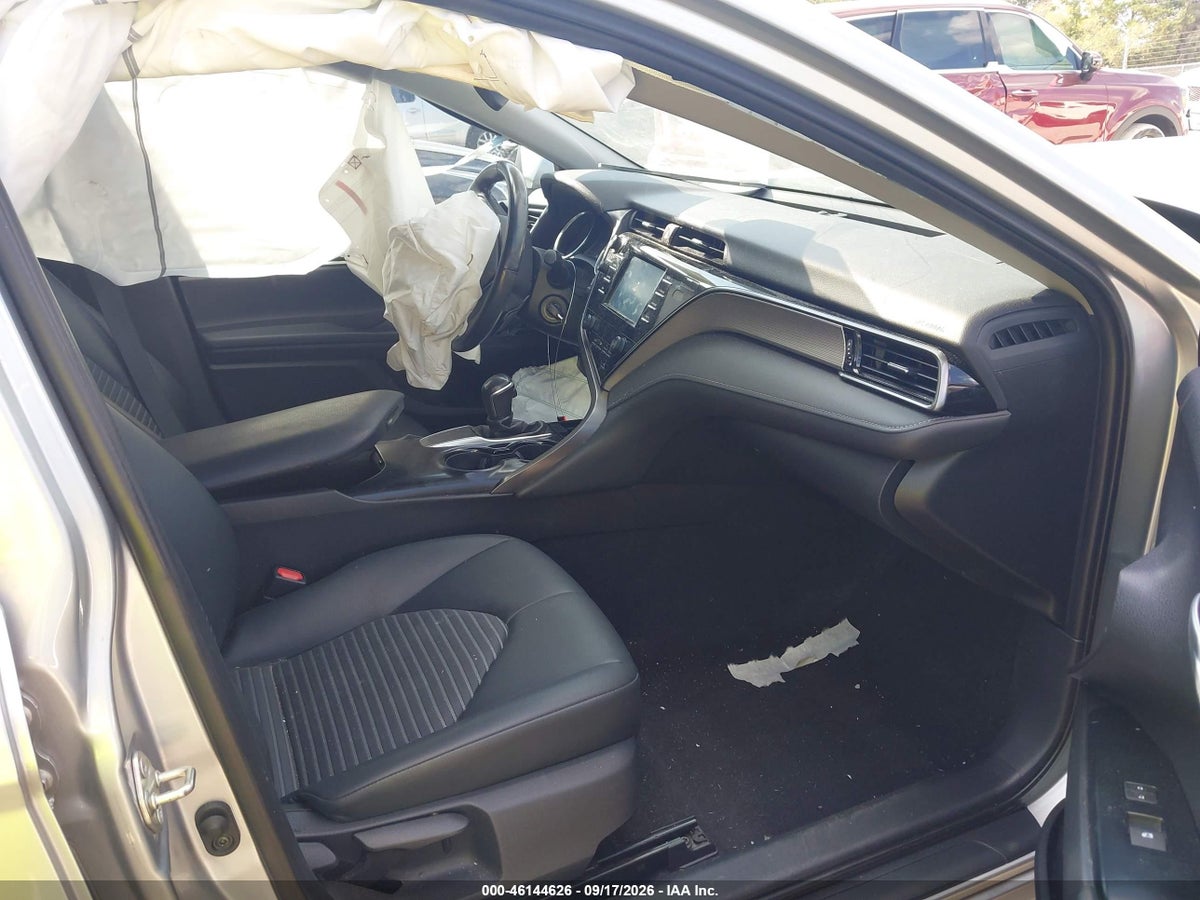 2019 TOYOTA CAMRY SE — снимка 5