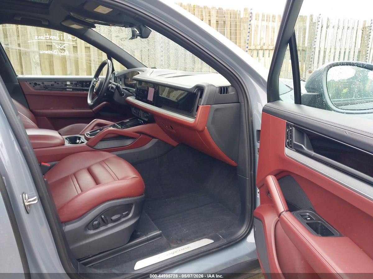2024 PORSCHE CAYENNE — снимка 5