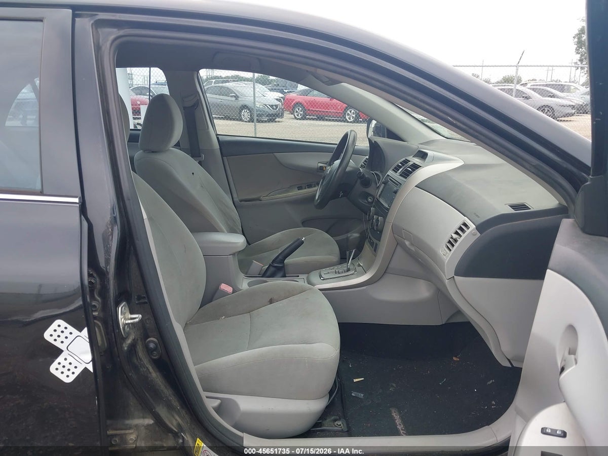 2013 TOYOTA COROLLA LE — снимка 5