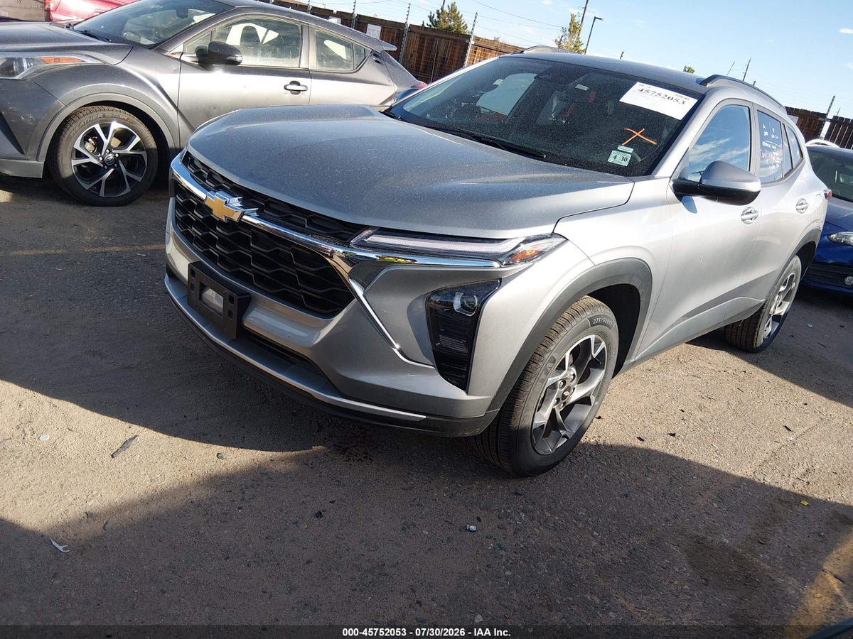 2025 CHEVROLET TRAX FWD LT — снимка 2