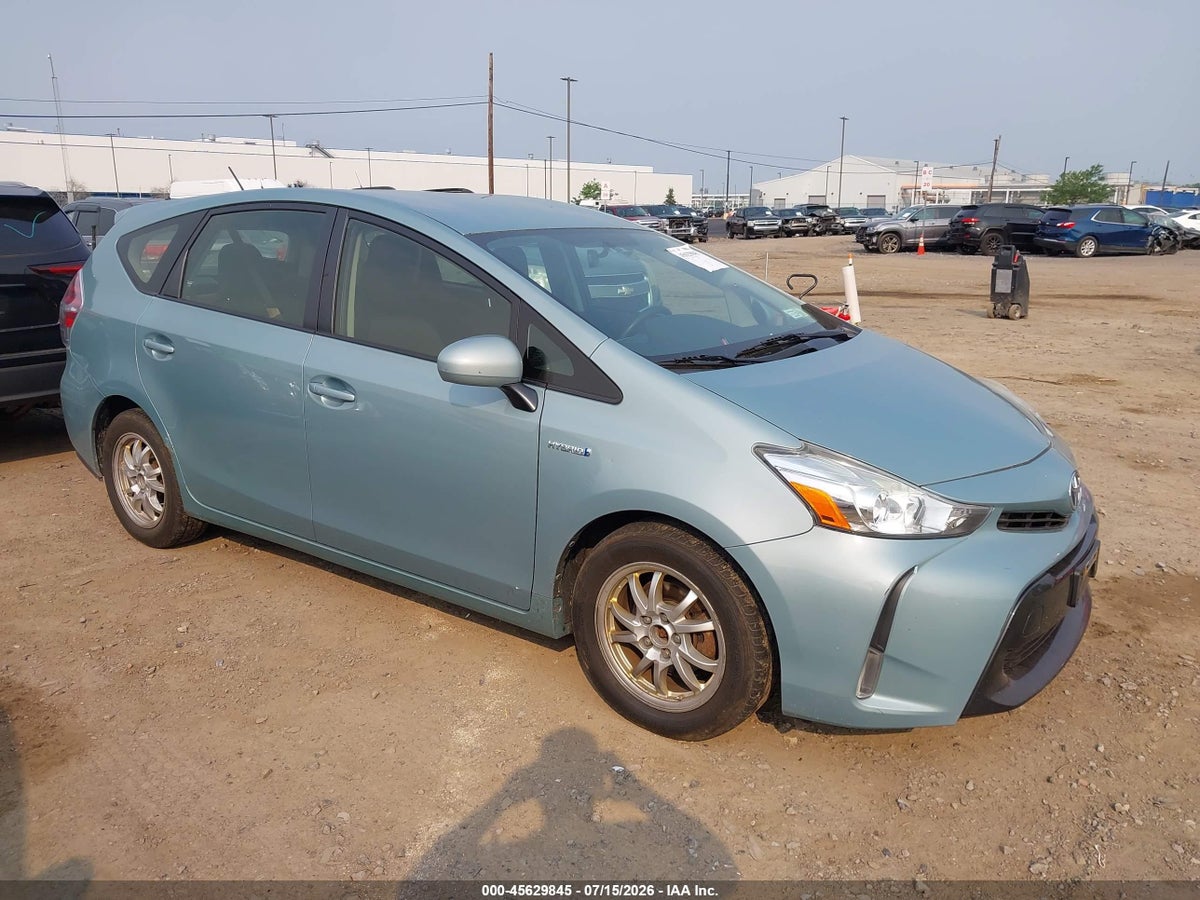 2015 TOYOTA PRIUS V THREE