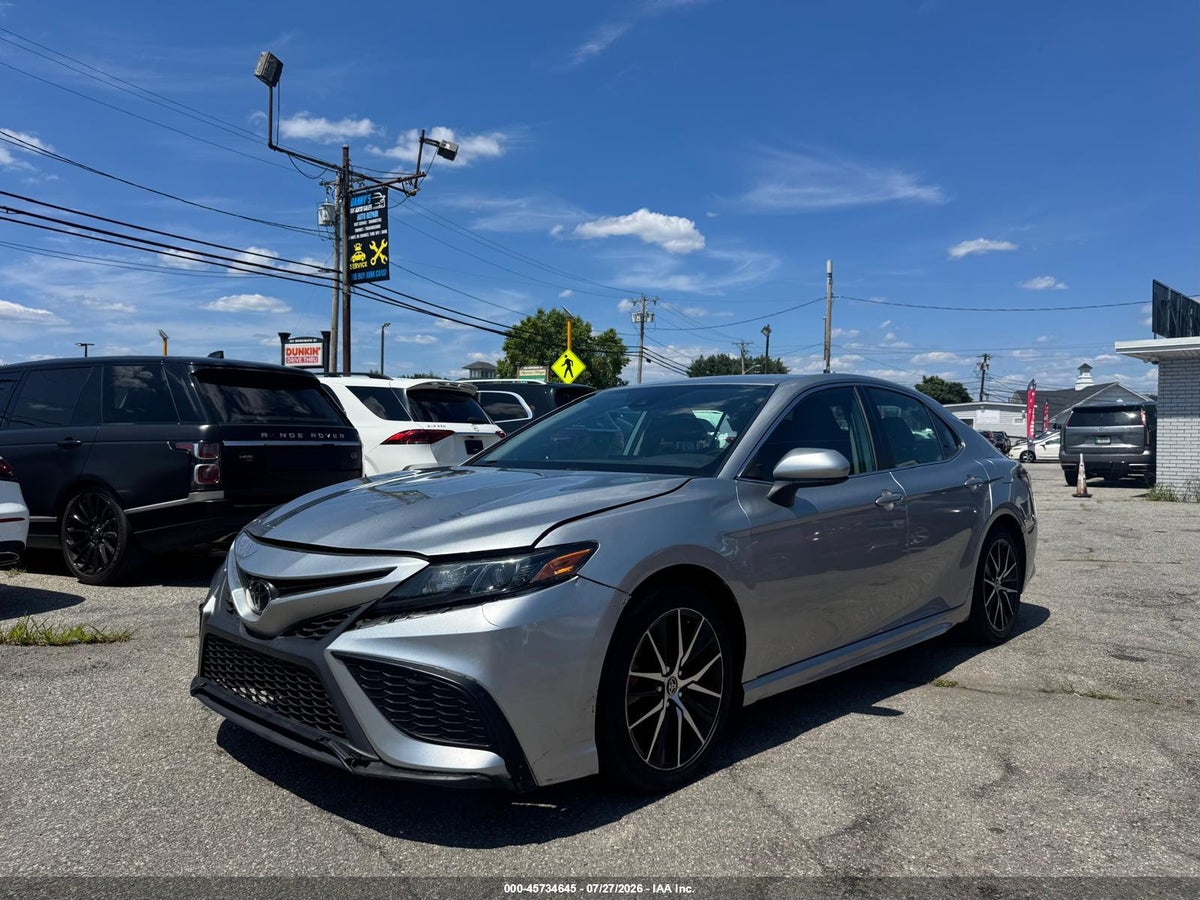 2021 TOYOTA CAMRY SE — снимка 2