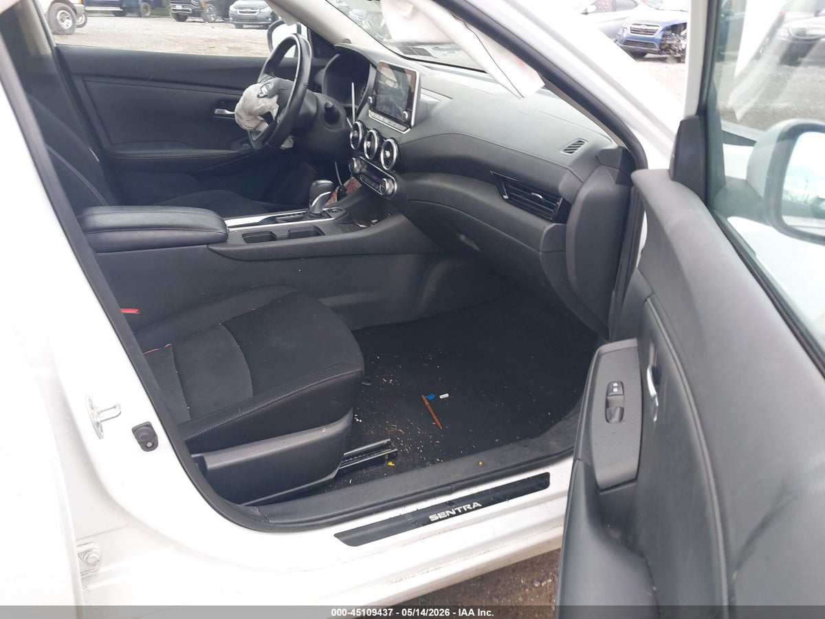 2021 NISSAN SENTRA SV XTRONIC CVT — снимка 5