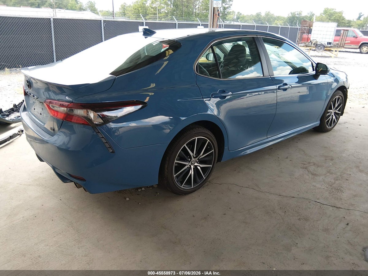 2024 TOYOTA CAMRY SE — снимка 4