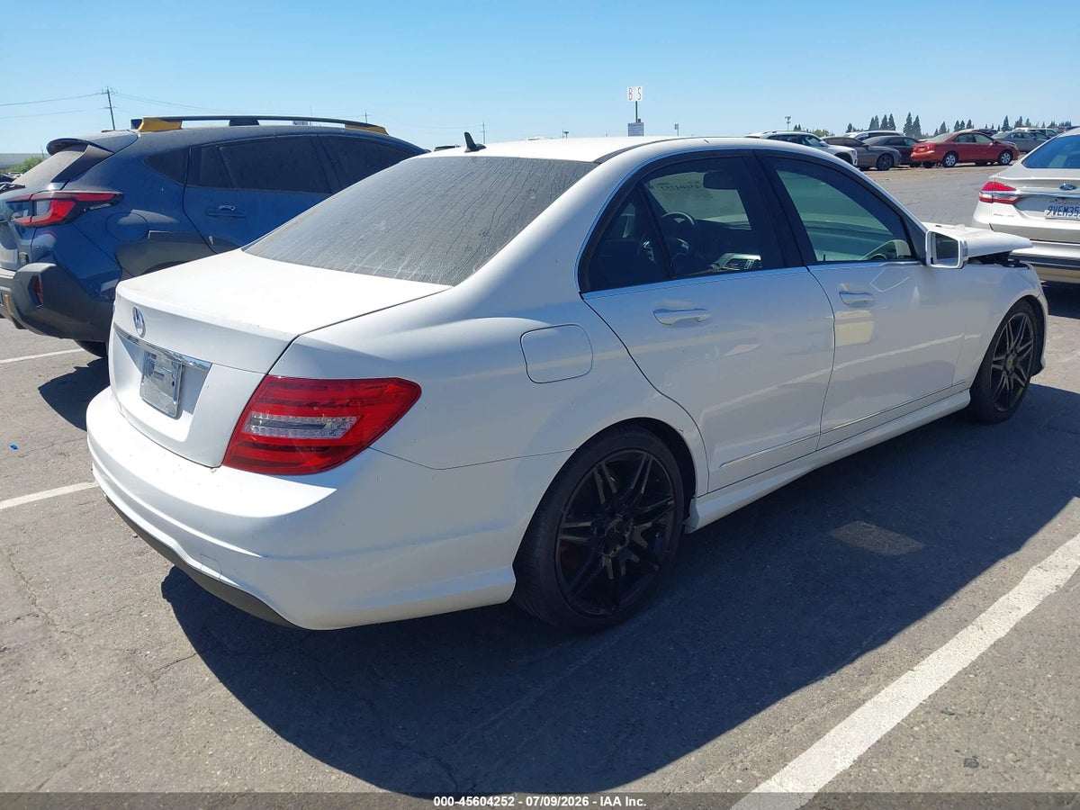 2013 MERCEDES-BENZ C 250 SPORT — снимка 4