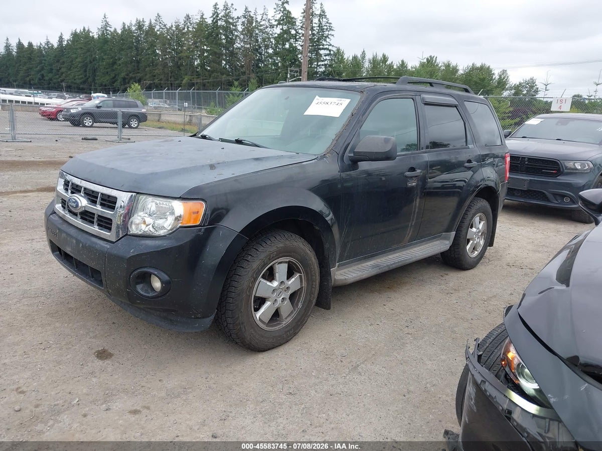 2011 FORD ESCAPE XLT — снимка 2