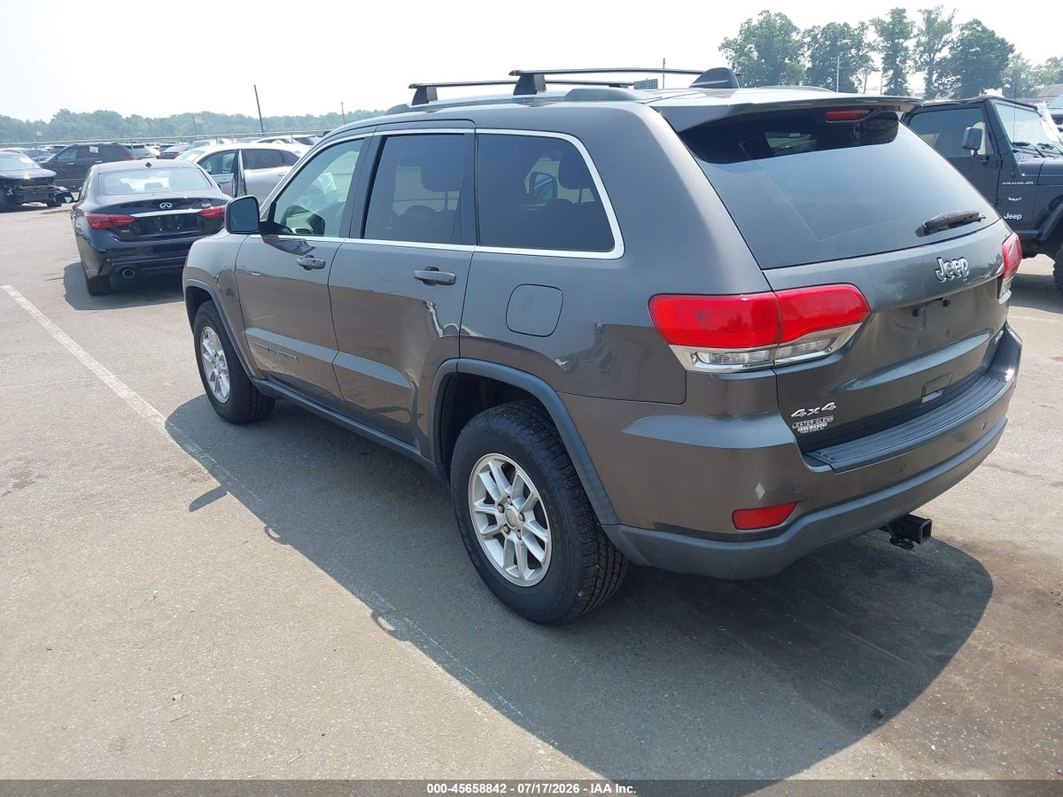2019 JEEP GRAND CHEROKEE LAREDO E 4X4 — снимка 3