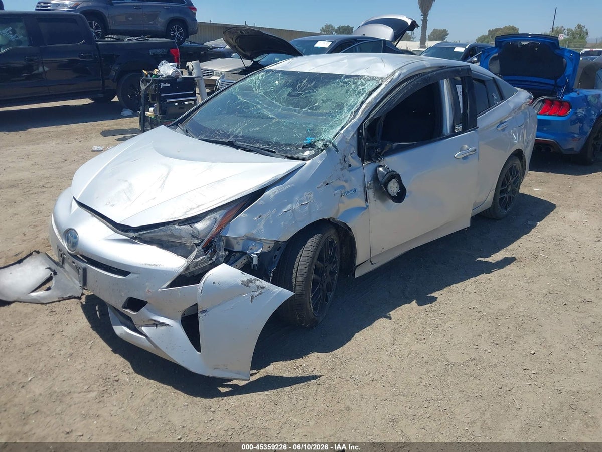2016 TOYOTA PRIUS THREE TOURING — снимка 2